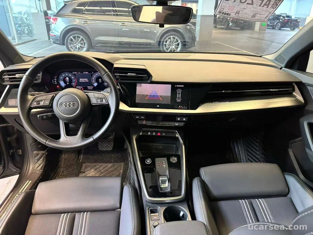 Audi A3 L 2023 Limousine 1.4TFSI 35TFSI photo 4