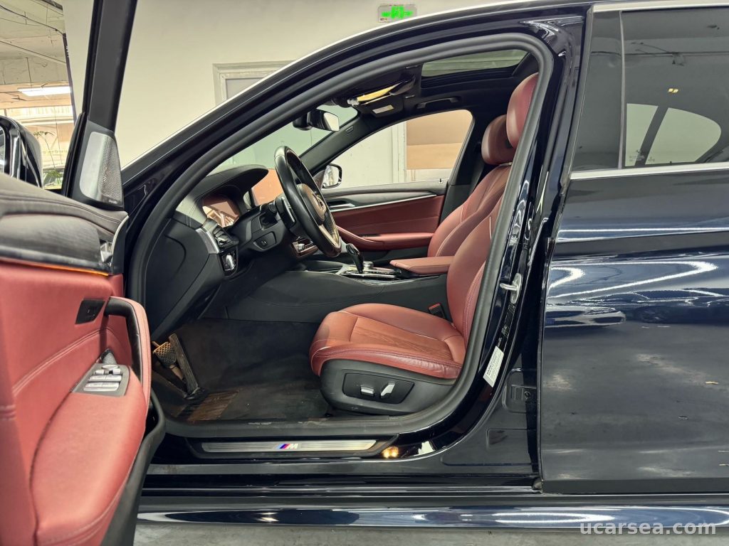 BMW 5 2021 530Li Lead M photo 3