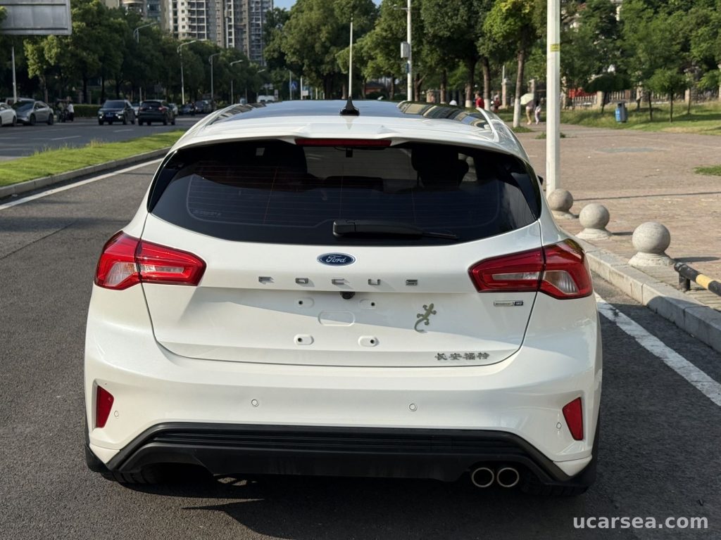 Ford Focus 2020 - 1.5T EcoBoost 180 ST Line photo 4