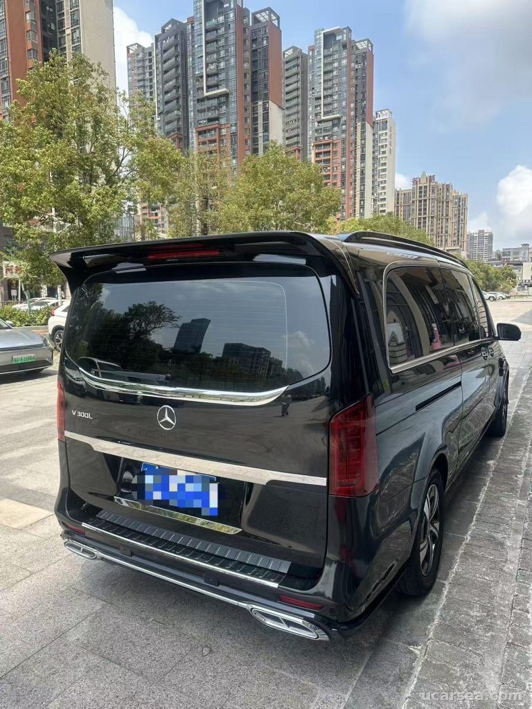Mercedes-Benz 2024 7 photo 4