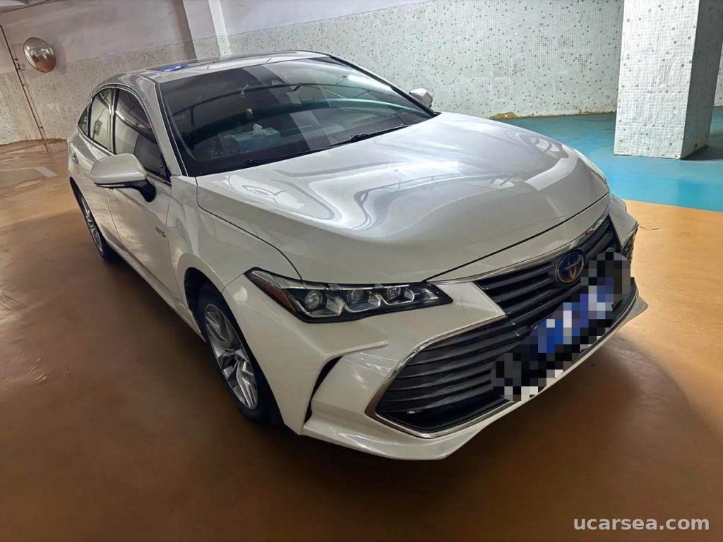 Toyota Avalon 2019 Luxury photo 1