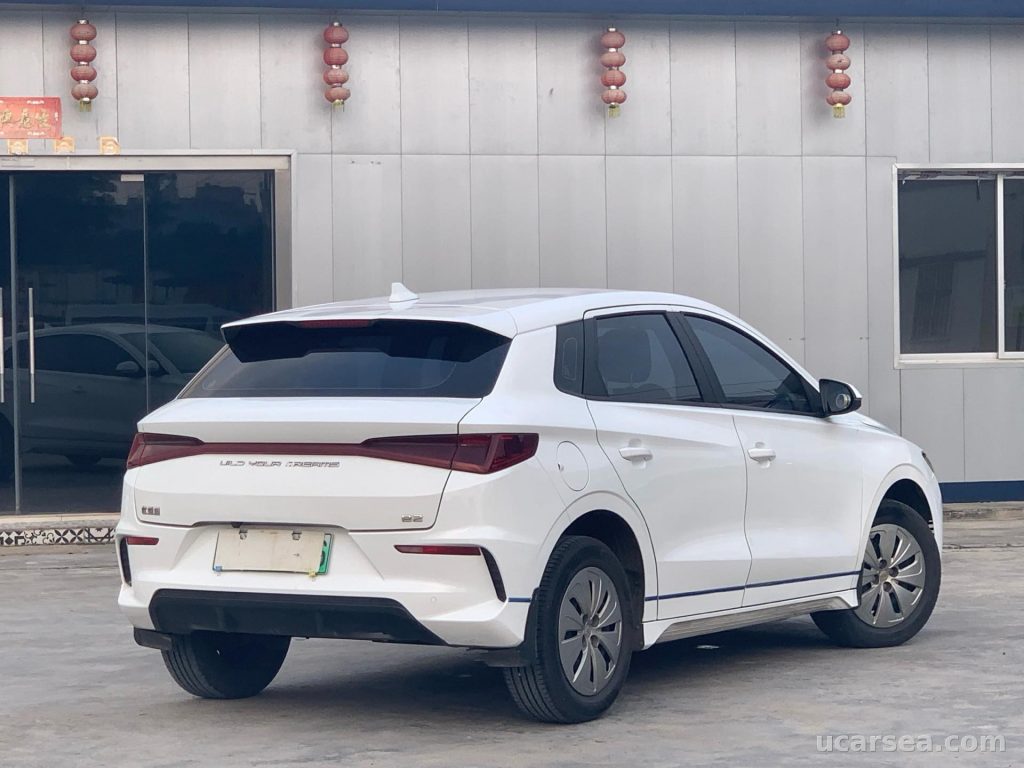BYD e2 2021 photo 4