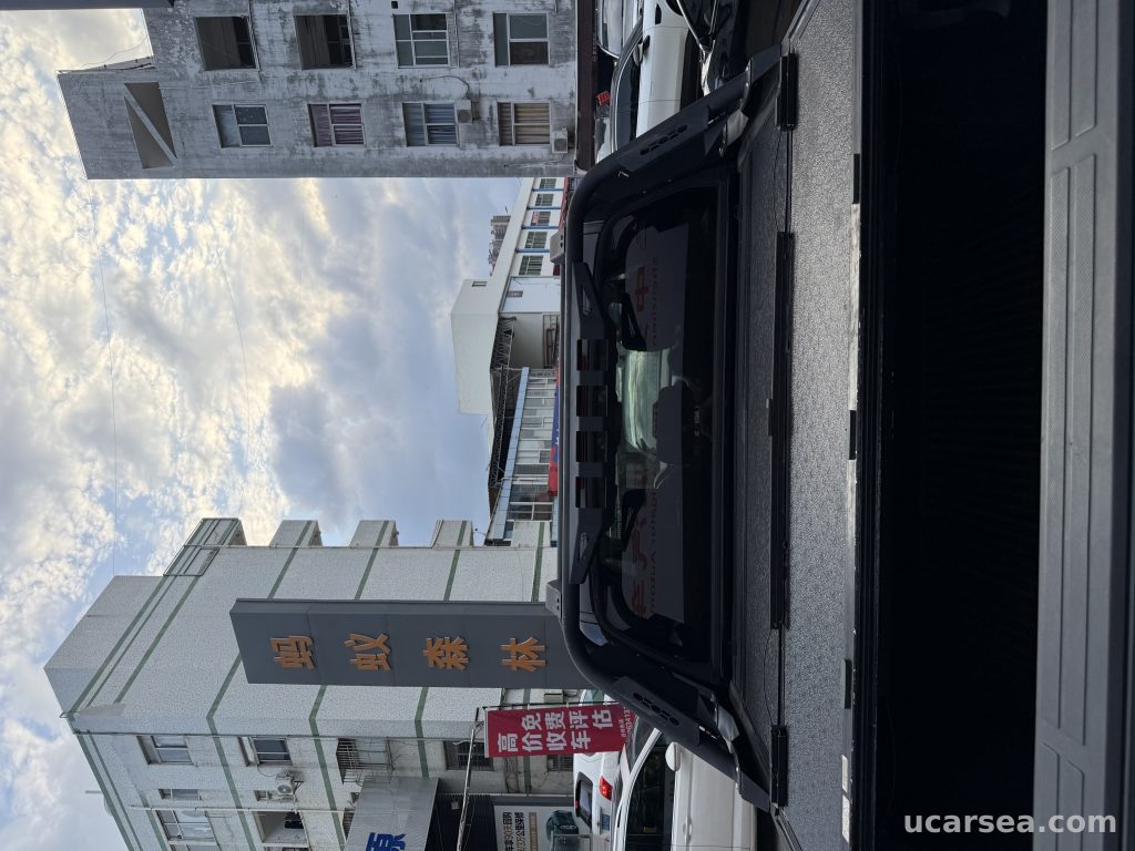 Toyota 2018 5.7 photo 4