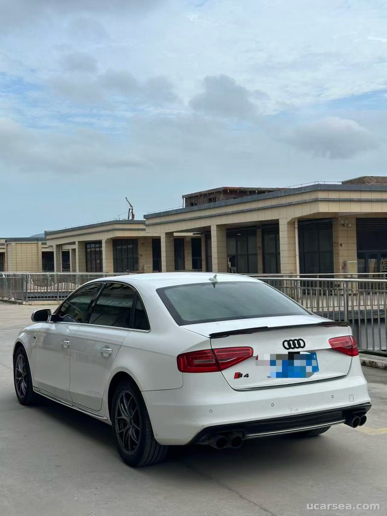 Audi A4L 2016 2.0TFSI 35TFSI photo 4