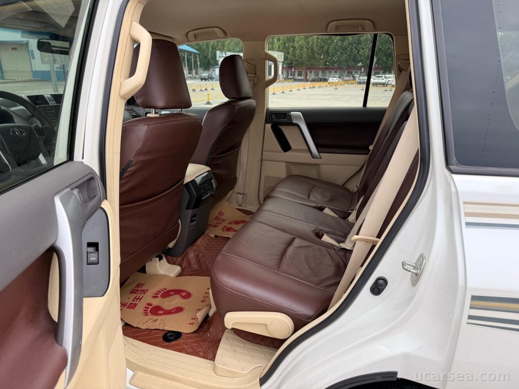 Toyota 2014 Standard photo 5