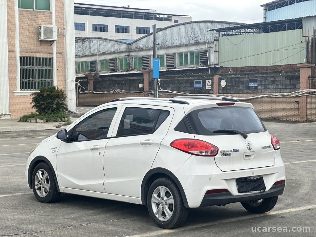 Baojun 310 2017 photo 5