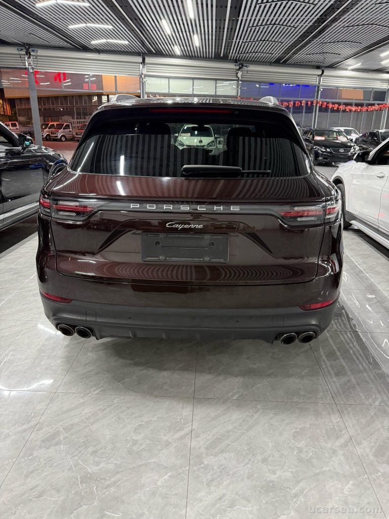 Porsche Cayenne 2019 photo 2