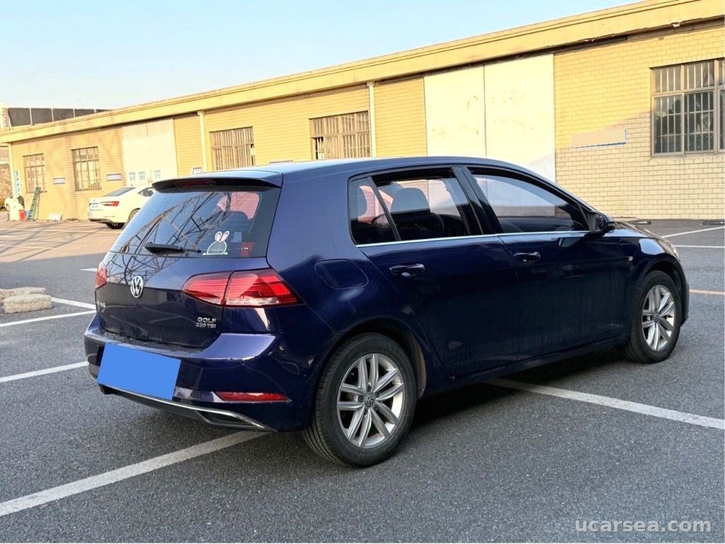Volkswagen Golf 2018 7 1.4TSI 230TSI photo 1