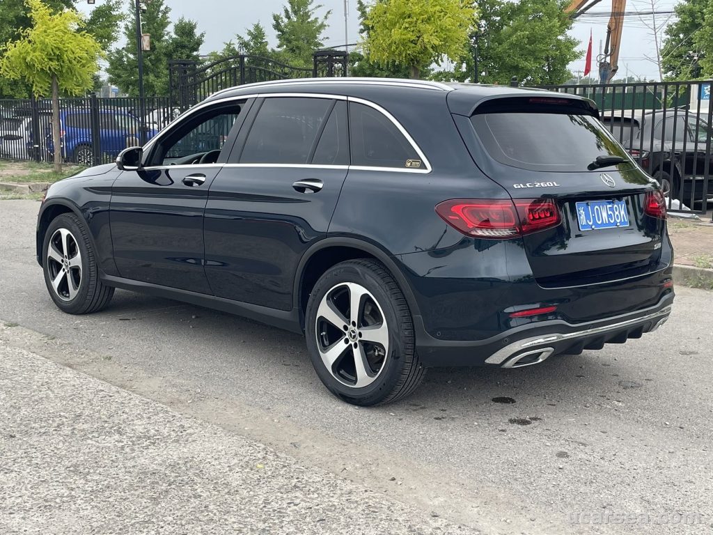 Mercedes-Benz GLC 2022 260 L 4MIC photo 3