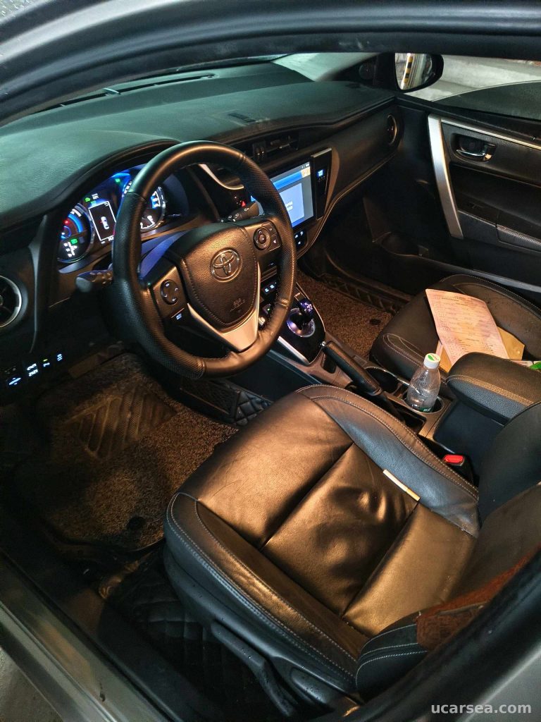 Toyota Corolla 2018 1.8 photo 1