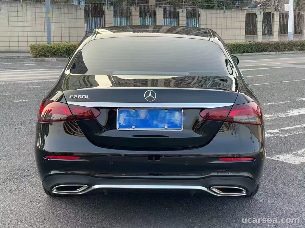 Mercedes-Benz E 2022 E 260 L photo 4