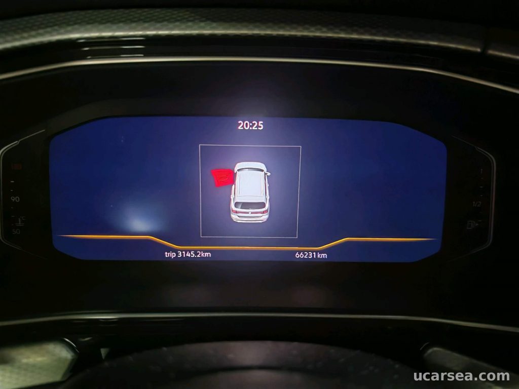 Volkswagen 2021 photo 5