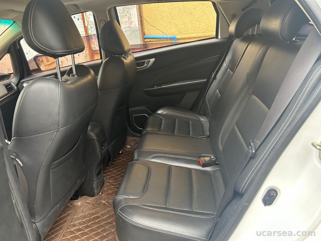 Geely Vision X3 2017 photo 3