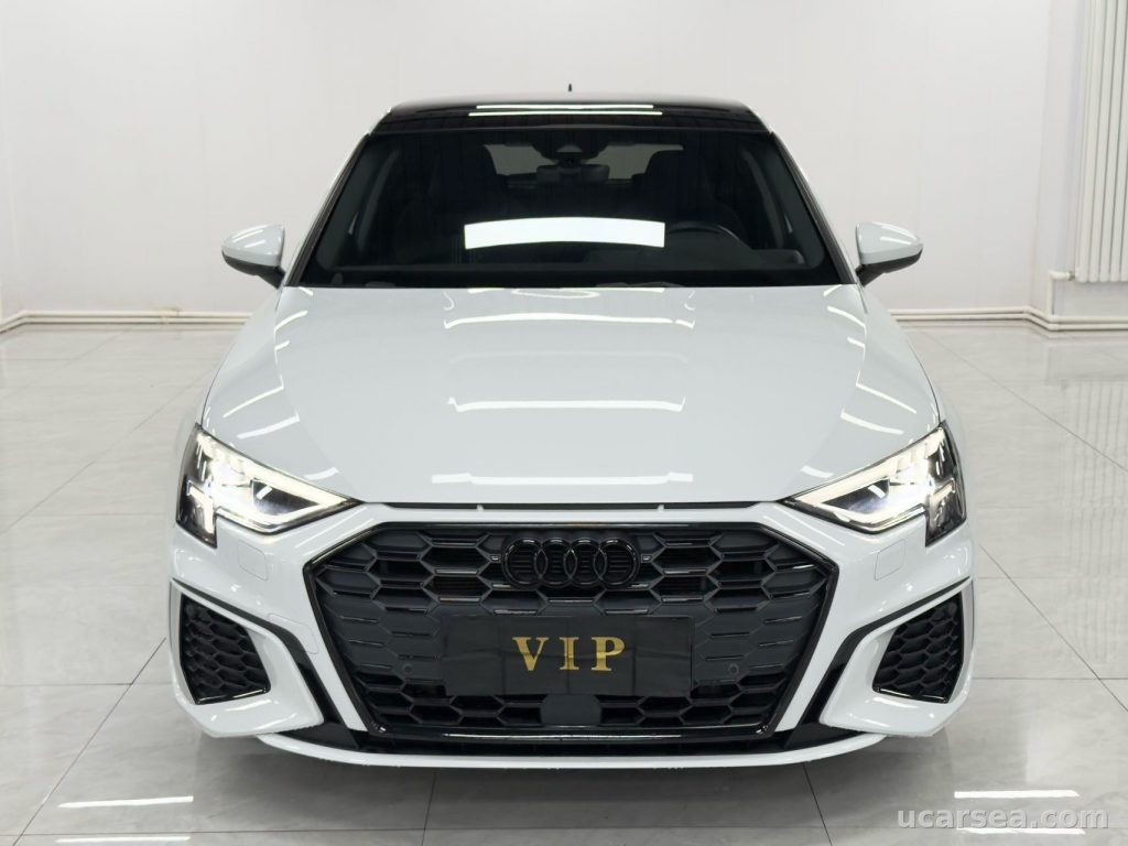 Audi A3 2022 Sportback 1.4TFSI 35TFSI Sport រូបភាព 1