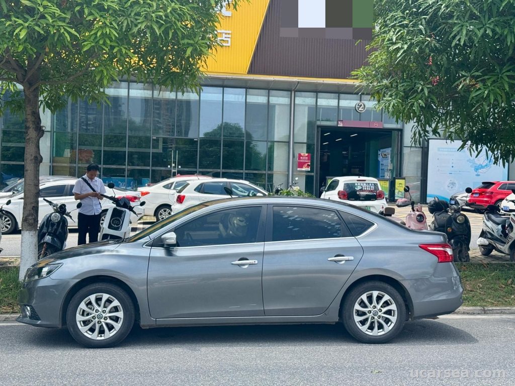 Nissan Sylphy 2019 1.6 XV photo 1