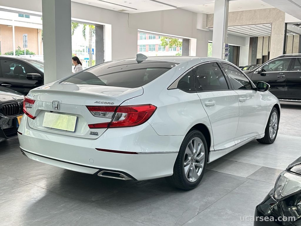 Honda Accord 2018 1.5T 260TURBO photo 2