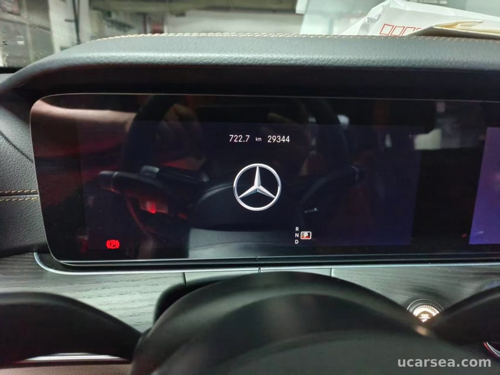 Mercedes-Benz E-Class 2021 E 300 L photo 4