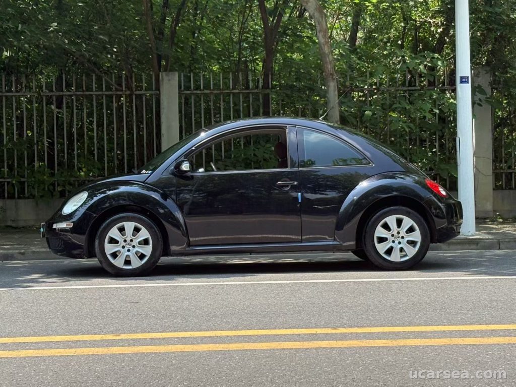 Volkswagen 2010 photo 4
