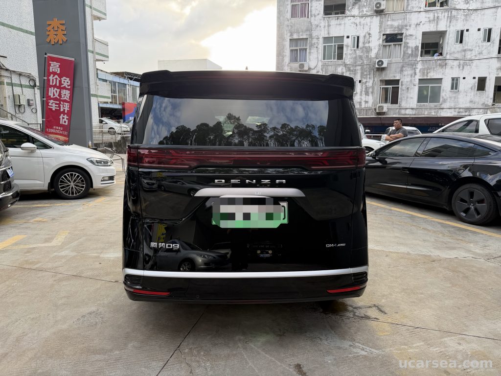 BYD 09 2024 D9DMi ,980 Flagship រូបភាព 3