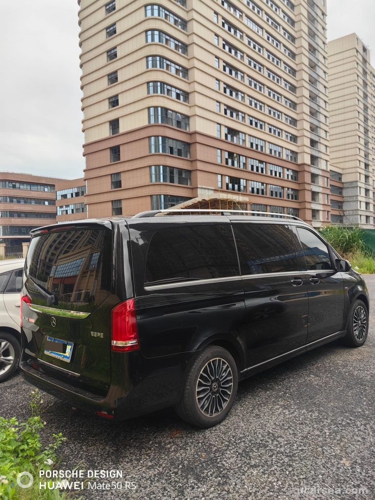 Mercedes-Benz V 2021 V 260 Premium photo 1