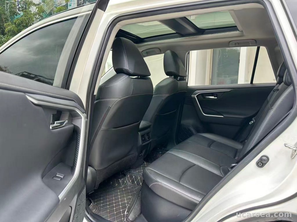 Toyota RAV4 2021 2.5 photo 4