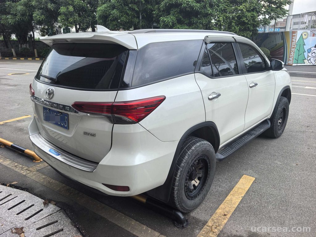 Toyota Fortuner 2015 Fortuner photo 3
