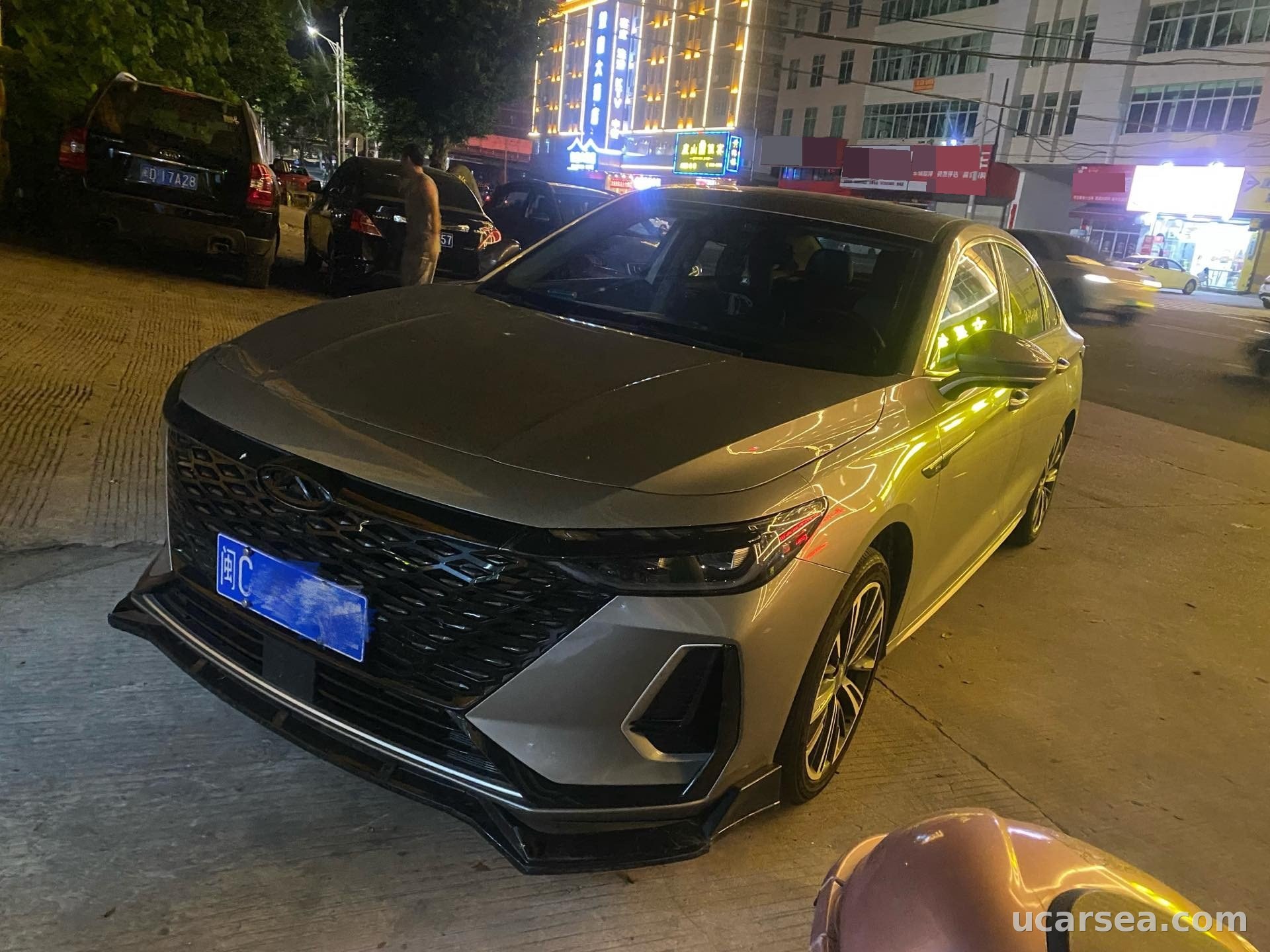 2025 奇瑞 艾瑞泽8 2025款 1.6T 睿 自动挡