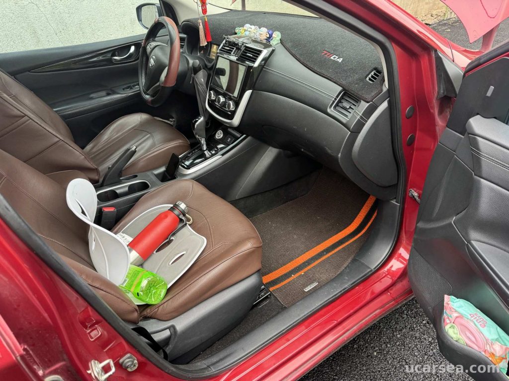 Nissan 2016 photo 1