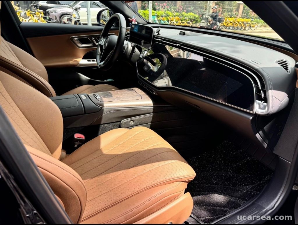 Mercedes-Benz E-Class 2025 E 300 L 48V Sport photo 1