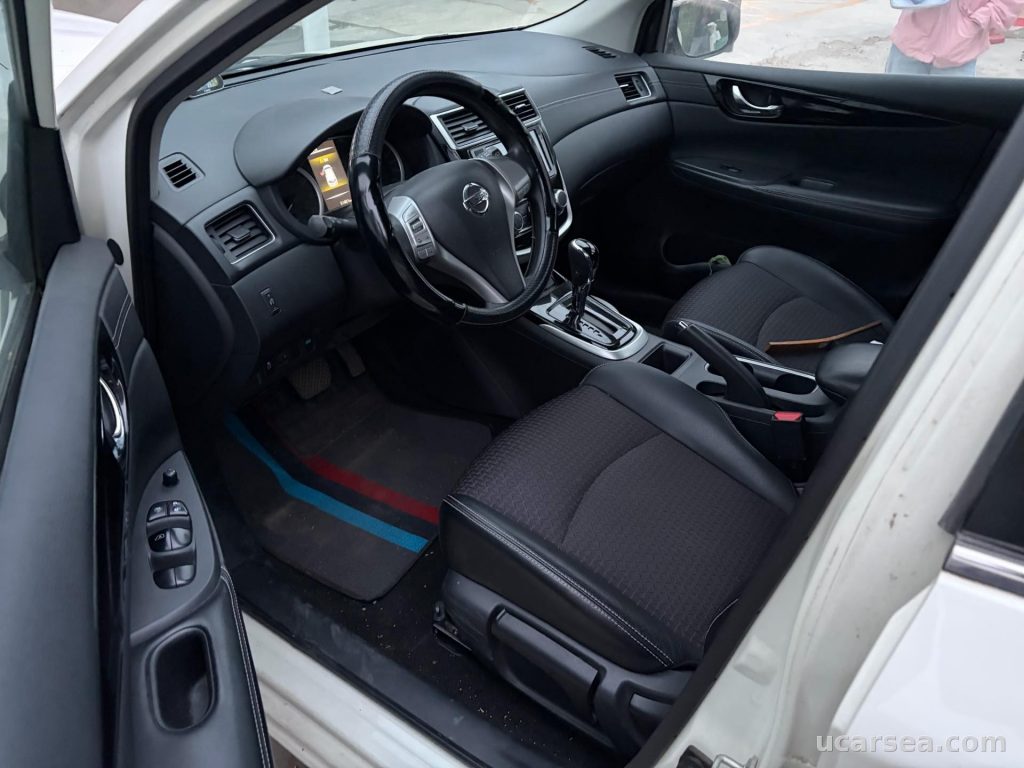 Nissan 2016 photo 1