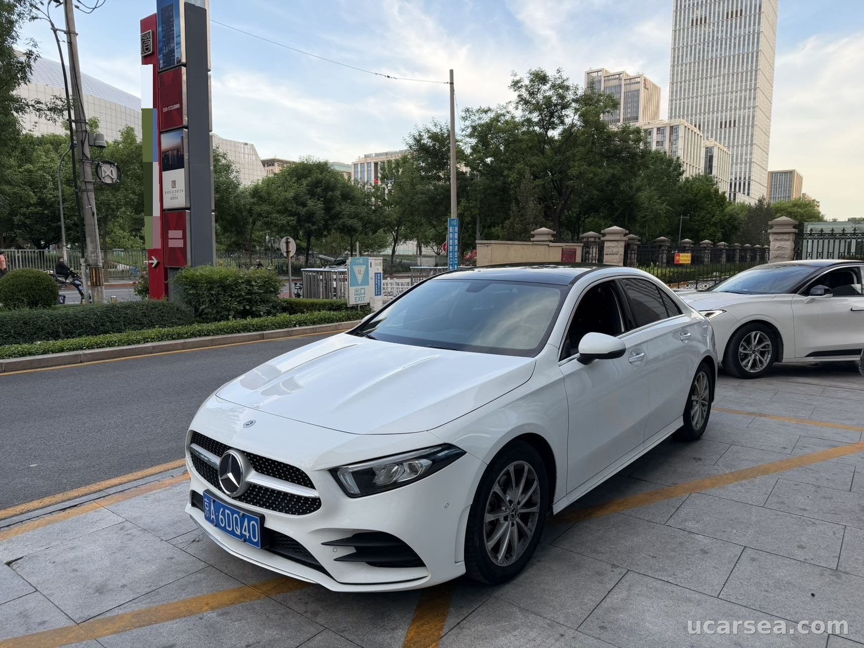 2021 奔驰 A级 2021款 200 L 动感型
