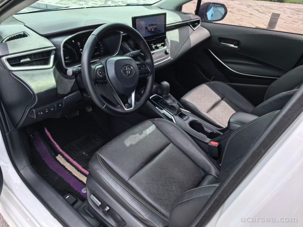 Toyota 2023 Sport photo 3