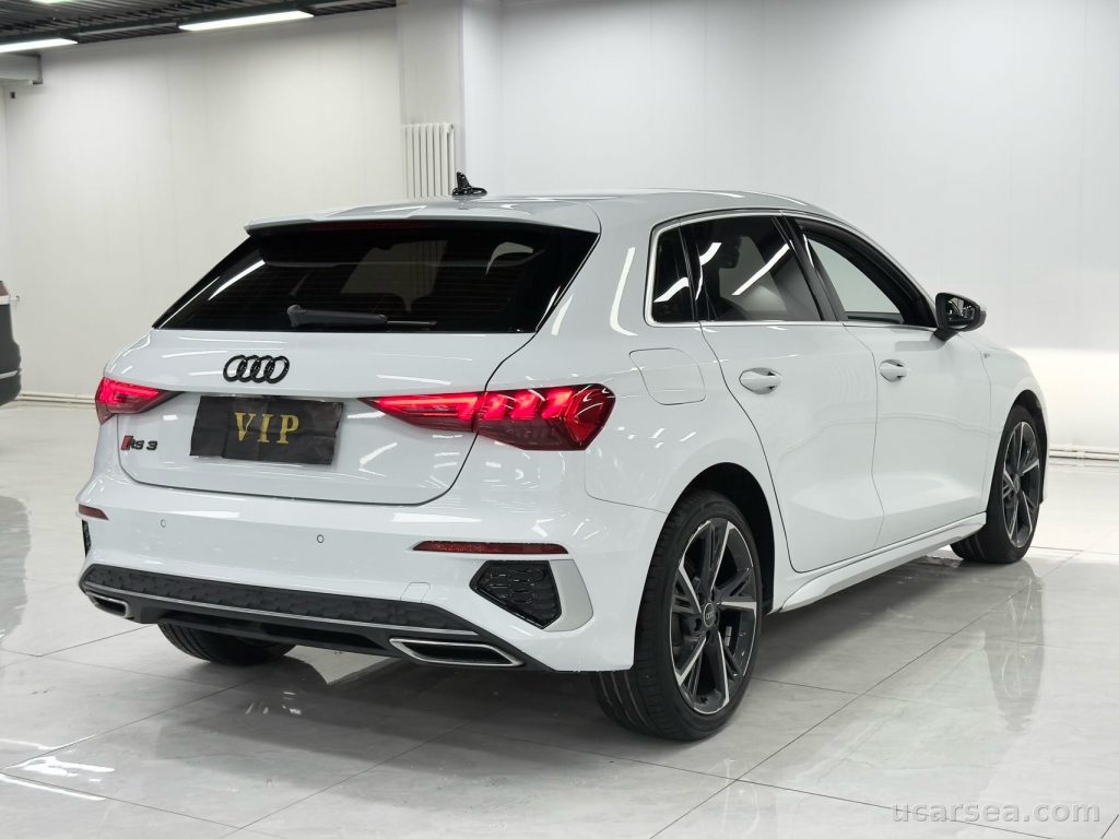 Audi A3 2022 Sportback 1.4TFSI 35TFSI Sport រូបភាព 3