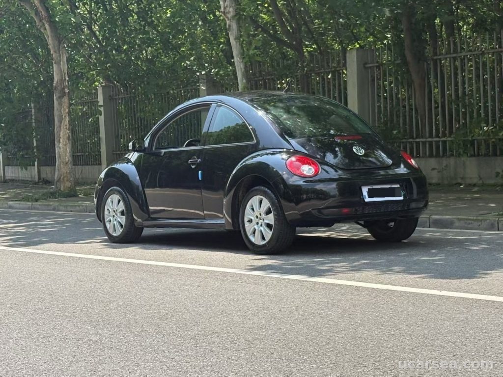 Volkswagen 2010 photo 5