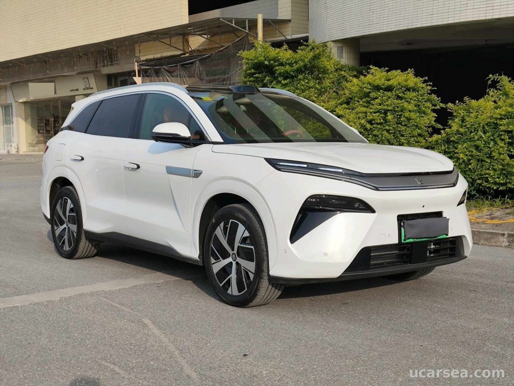 BYD Tang 2025 L DM 200KM photo 2
