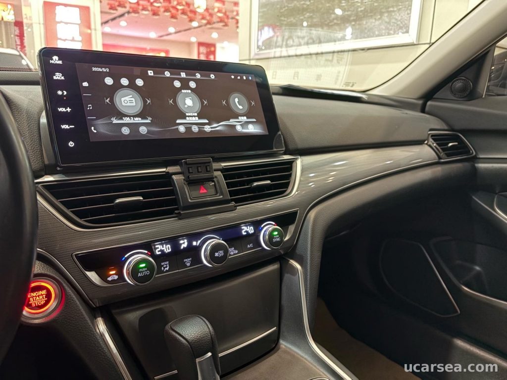 Honda Accord 2022 260TURBO Luxury photo 6