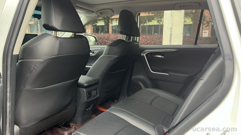 Toyota RAV4 2021 Premium photo 6
