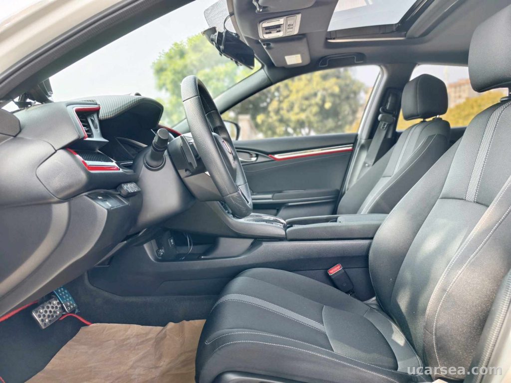 Honda Civic 2021 Hchback 220TURBO photo 4