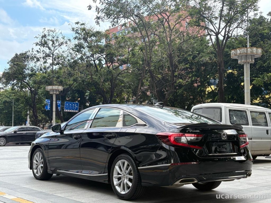 Honda Accord 2022 260TURBO Luxury photo 9