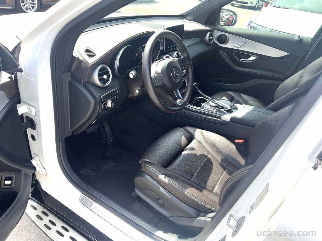 Mercedes-Benz GLC 2019 200 L 4MIC photo 4