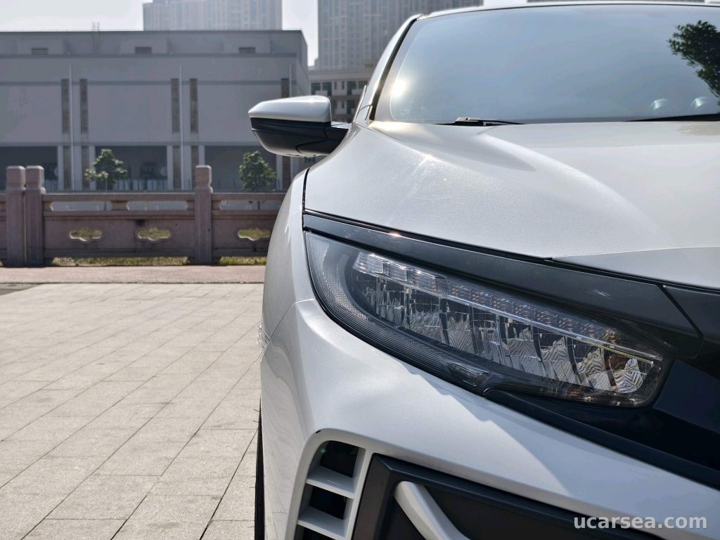 Honda Civic 2021 Hchback 220TURBO photo 3