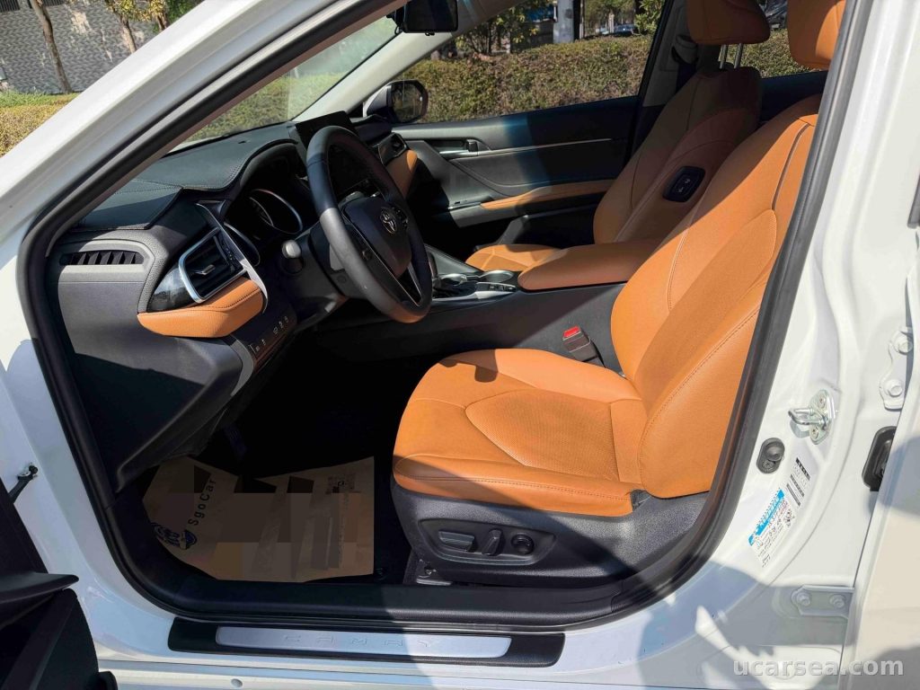 Toyota Camry 2021 2.0G Luxury photo 1