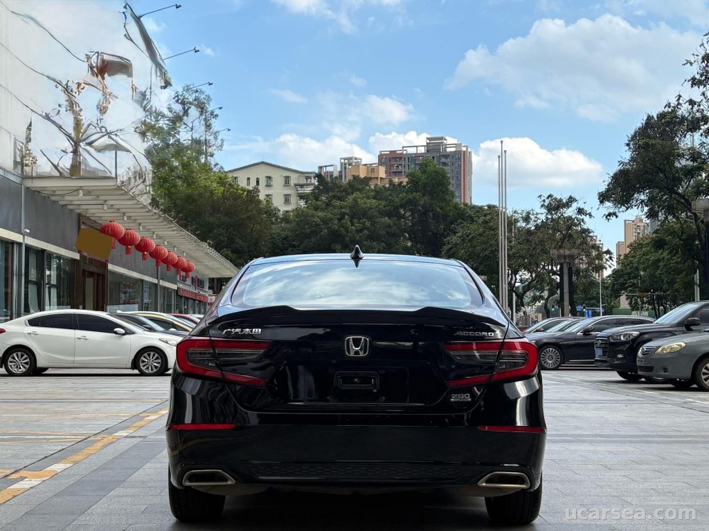 Honda Accord 2022 260TURBO Luxury photo 10