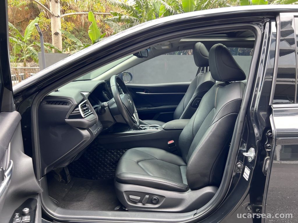 Toyota Camry 2021 2.5G Luxury photo 1