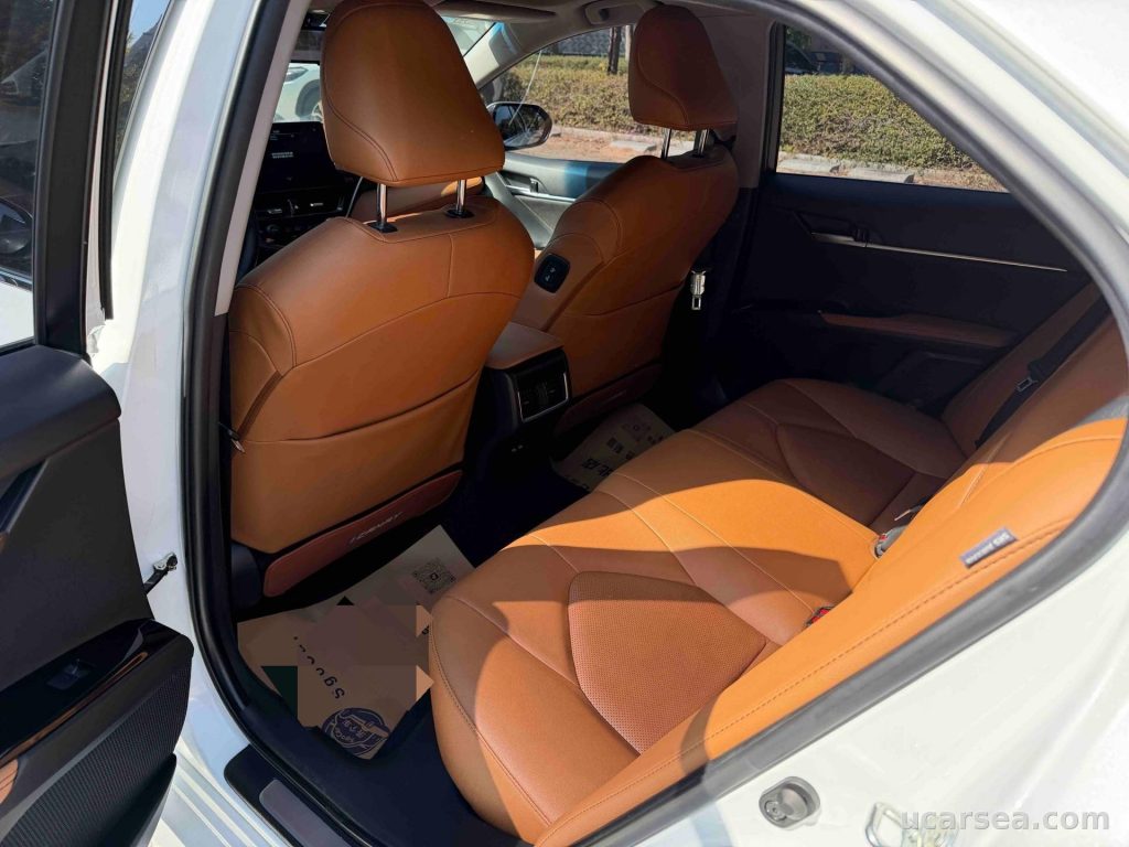 Toyota Camry 2021 2.0G Luxury photo 2