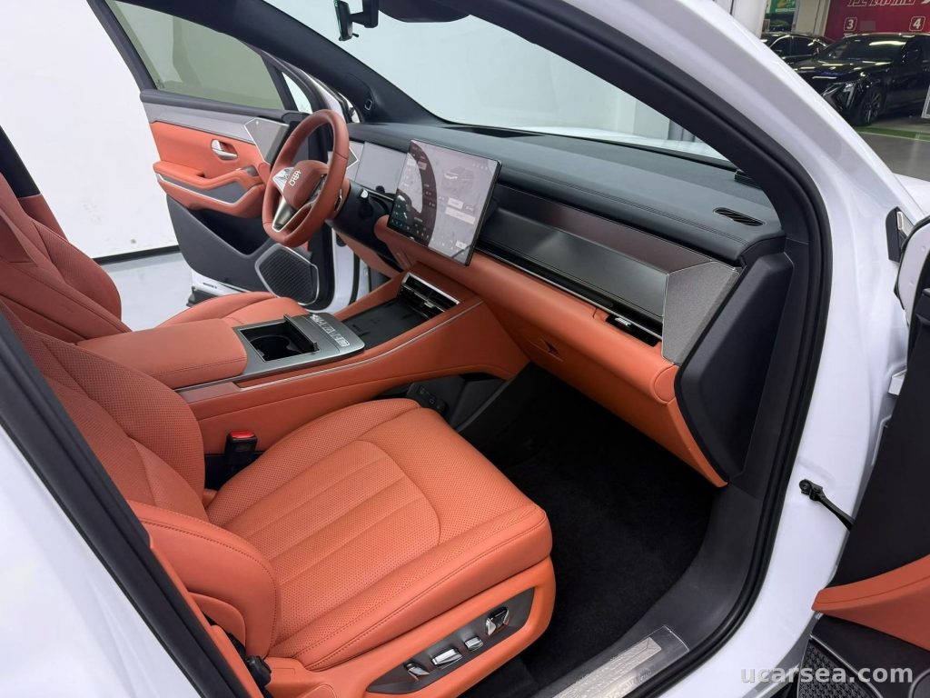 BYD Tang 2025 L DM 200KM photo 3