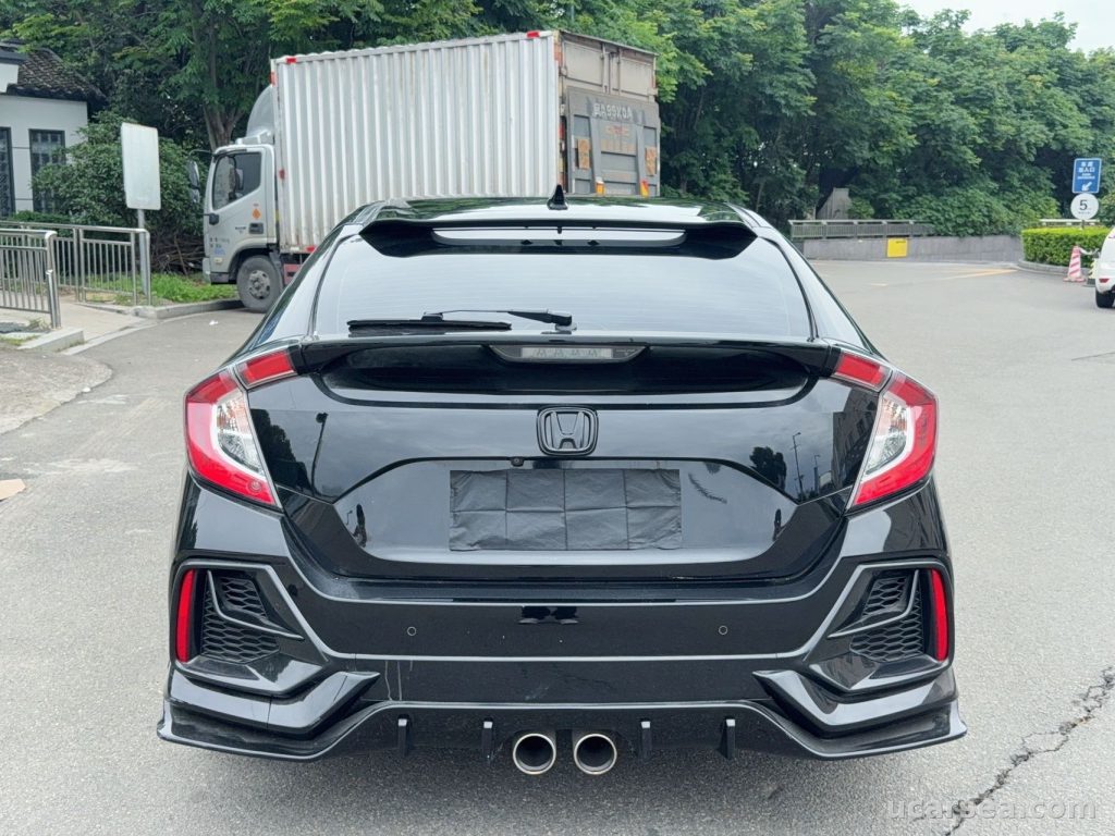 Honda Civic 2021 Hchback 220TURBO photo 6