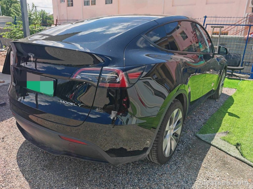 Tesla Model Y 2023 photo 6