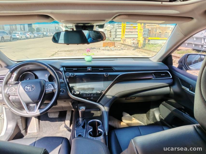 Toyota Camry 2019 2.0G photo 4