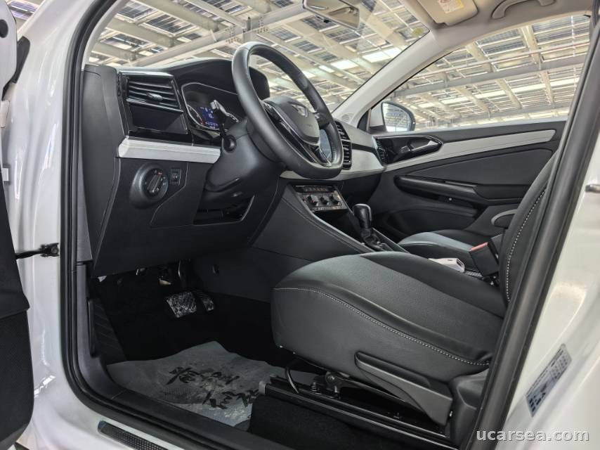 VS5 2022 1.4TSI 280TSI Pro photo 2